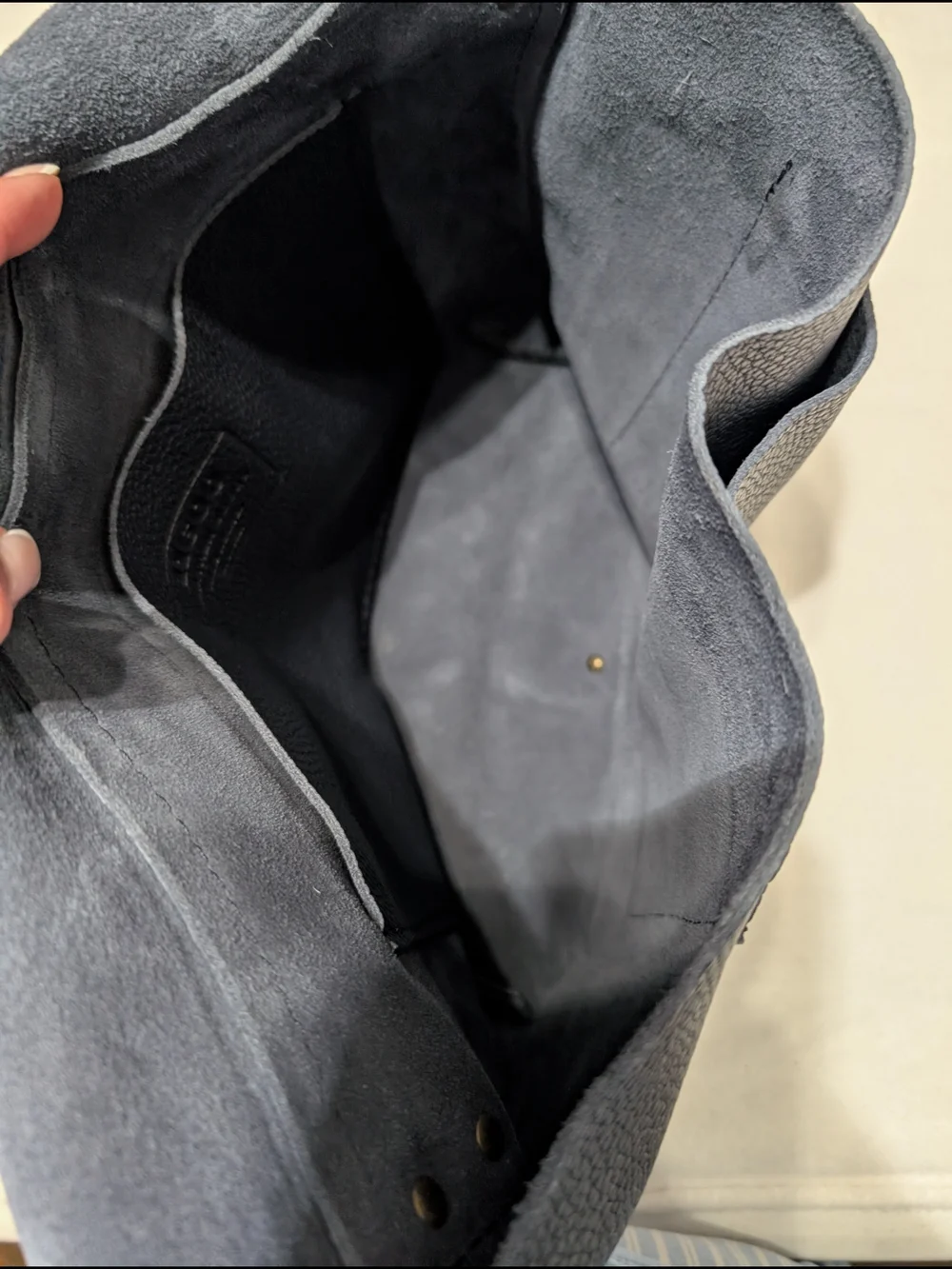 Classic Leather  Tote - Sleek Pebbled Finish Navy